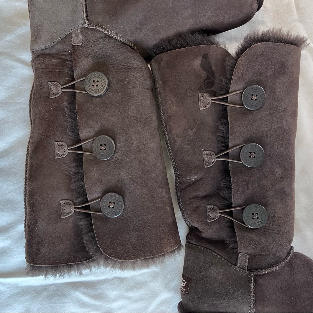 Brown Ugg Bailey Button - image 1
